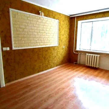 Продам 2 комнатную в Центре Камянского