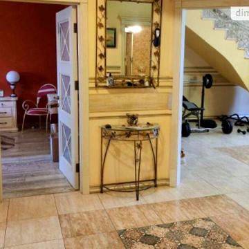 Продаж 4к Квартира Мікльоша Карла вулиця