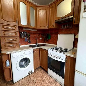 Здам 2к квартиру Симиренка 14/9