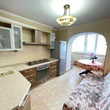 Довгострокова оренда 1к Квартира Палубна вулиця