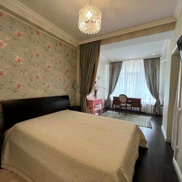 Новая аренда! 3ком., газ, свет,  отлич. ремонт жк Чайка улЛобановского