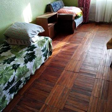 Аренда гостинки з-д им.Малышева, метро 1 минута