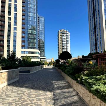 Сімферопольська вул., 2-Л