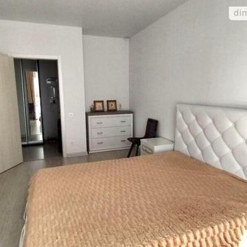 Продаж 1к Квартира Спрейса вулиця