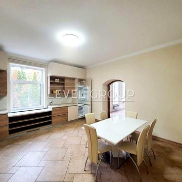 Козин, оренда будинку в лісі, безпека, автономність