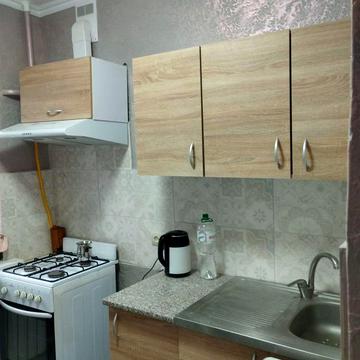 Здам хорошую 2-хю квартиру на виноградаре.