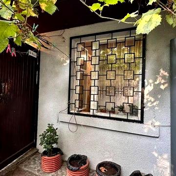 Продам 3-ком квартиру с двориком пер. Катаева, Центр (2-985-322)