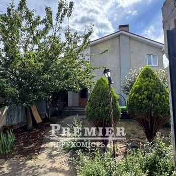 Продаж 3к Дім Озерна вулиця