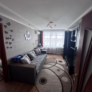 2-х кімнатна квартира + гараж і великий підвал (р-н спорттовари)