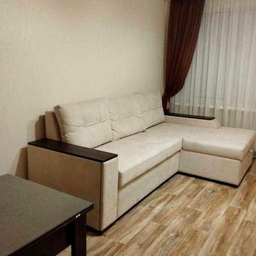 Сдаётся 2-х комнатная квартира в центре\ул. Мономаха