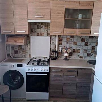 1-кімнатна довгостроково з меблями та технікою