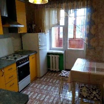 Оренда 2 Кімнатної Квартири пр. Соборності