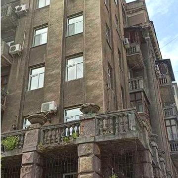 Оренда квартири Пирогова / Хмельницького. Київ. Центр.