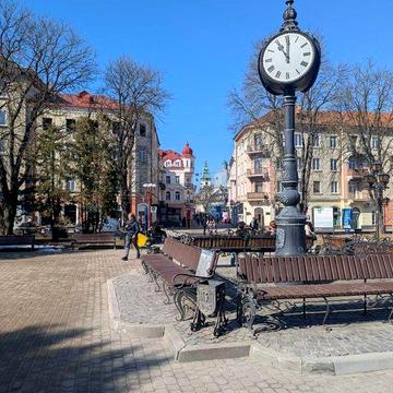 Трикімнатна квартира в Центрі