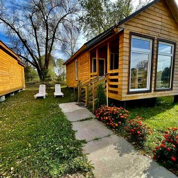 Оренда будиночків для відпочинку на березі річки Десна