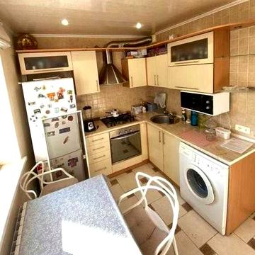 3 кымнатна квартира Холодна Гора