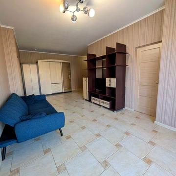 3-к в клубному будинку по вул. Ясенка (Пожарського)