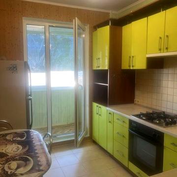 Сдам на долгосрочную аренду 1 комнатную квартиру от хозяинп