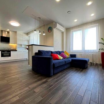 метро Іподром 5хв пішки, Глушкова, 3 кімнатна, генератор, укриття