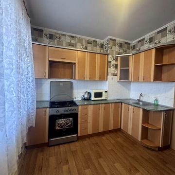 Довгострокова оренда 1к Квартира Східна вулиця