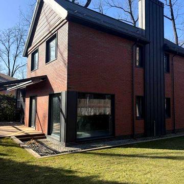 Котедж у зеленій зоні Ірпеня, преміальне КМ, тиша та природа