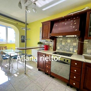 Оренда 3-кімнатної квартири вул. Балківська • 3 окремі кімнати • ремон