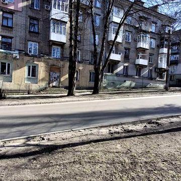 Продам 2 кімнатну сталінку в центрі міста ЖК добробут