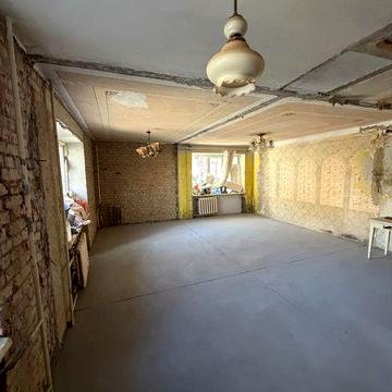 Продам 2-кімнатну квартиру