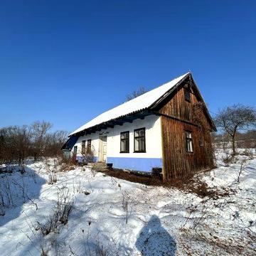 Будинок в селі Снячів