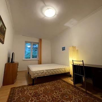 Мирона Тарнавського вул. (Кутузова), 43