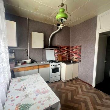 Сдам 1кв по ул Бочарова .(Бувалкина).