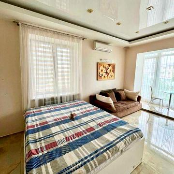 1К Студія Арсенальний пр-к 5, Печерськ, б-р Лесі Украінки, Коновальця