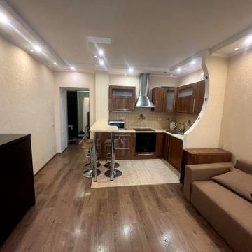 Оренда гарної 1 кімнатної квартири вул. Лазурна ЖК «Рівʼєра»