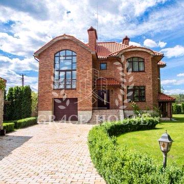 Продаж будинку 425м з басейном біля лісу с.Кременище Лісники