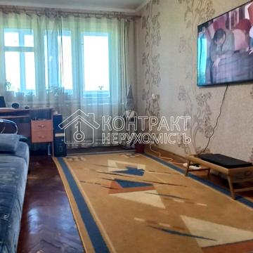 Познанська вул., 11Б