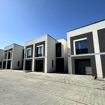 Продається Готовий Таунхаус з гаражем 144 м2 з комунікаціями Вовчинці!