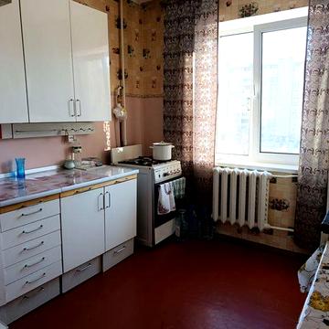 Без %. Здається велика 1кімната без власника, вул . Каштанова 3,