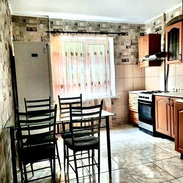 Довгострокова оренда 1к Квартира Сімї Глодан (Ільфа і Петрова) вулиця