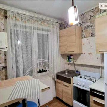 Довгострокова оренда 1к Квартира Зелена вулиця