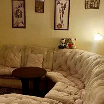 Продам 3кв 60м. кв 4/5 чешка Грушевского 12