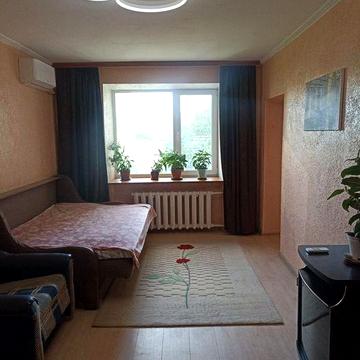 Сдам СВОЮ дв.квартиру ,Балковская 31!/Приморский суд!