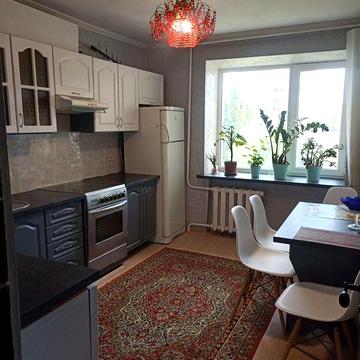 Сдам СВОЮ дв.квартиру ,Балковская 31!/Приморский суд!