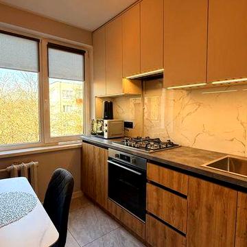 Оренда 1 км Наукова   , щойно після ремонту