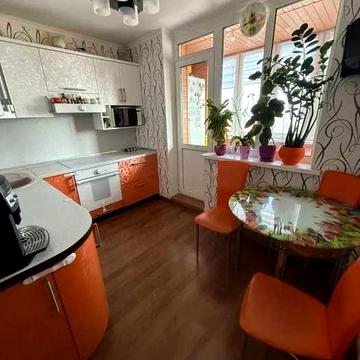 Продається 2х кім кв. з ремонтом проспект Червоної Калини Троєщина