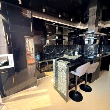 Продаж стильної квартири в центрі, м.Кловська/Печерськ, Лесі Українки