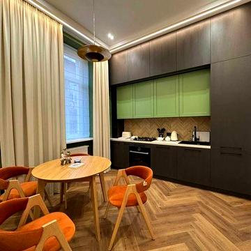 Оренда квартири , центр , пл. Галицька