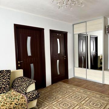 Продаж 3к Квартира Суворова вулиця