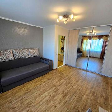 Здається  1 -но к. квартира на вул. Василя Порика від посередника