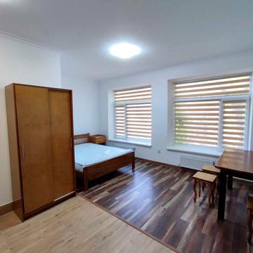 Здається 1-но к. квартира по вул. Лисенка від посередника