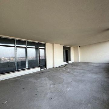 Видова квартира 95 м² у ЖК Henesi House | Центр Києва | Паркінг ЖК Henesi House